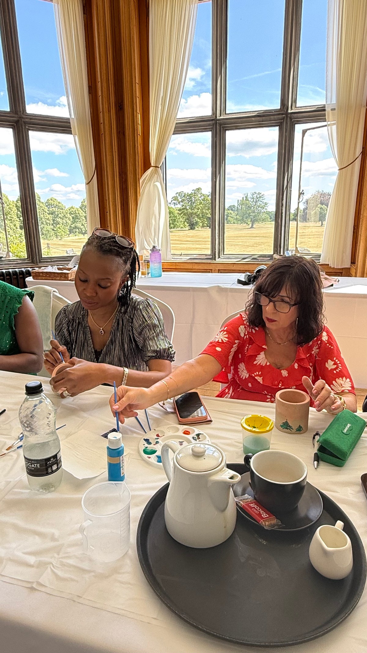 Christmas Paint & Pour | 5 December 2026